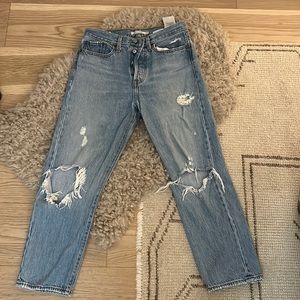 Levies wedgie straight jeans